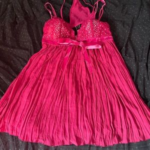 2 peaces Pink Victoria’s secrets Pleated Babydoll Set size M